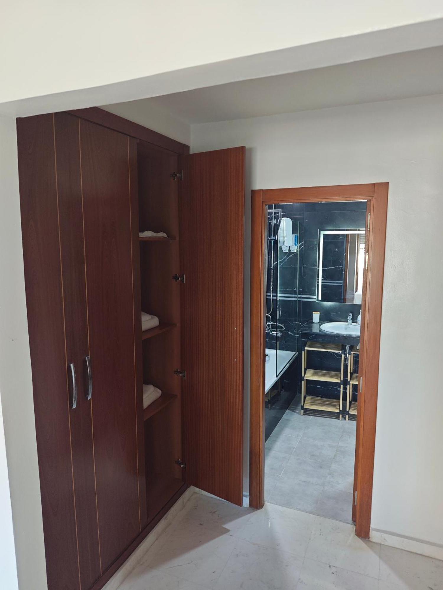 Holiday Apartments In Tanger Boulevard Luaran gambar
